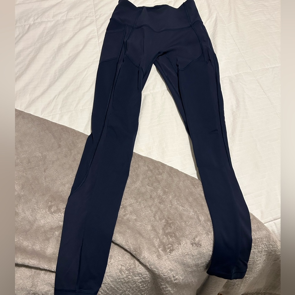Lululemon leggings navy with pockets